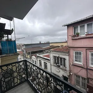 Aparthotel Taksim Larissa, Istanbul